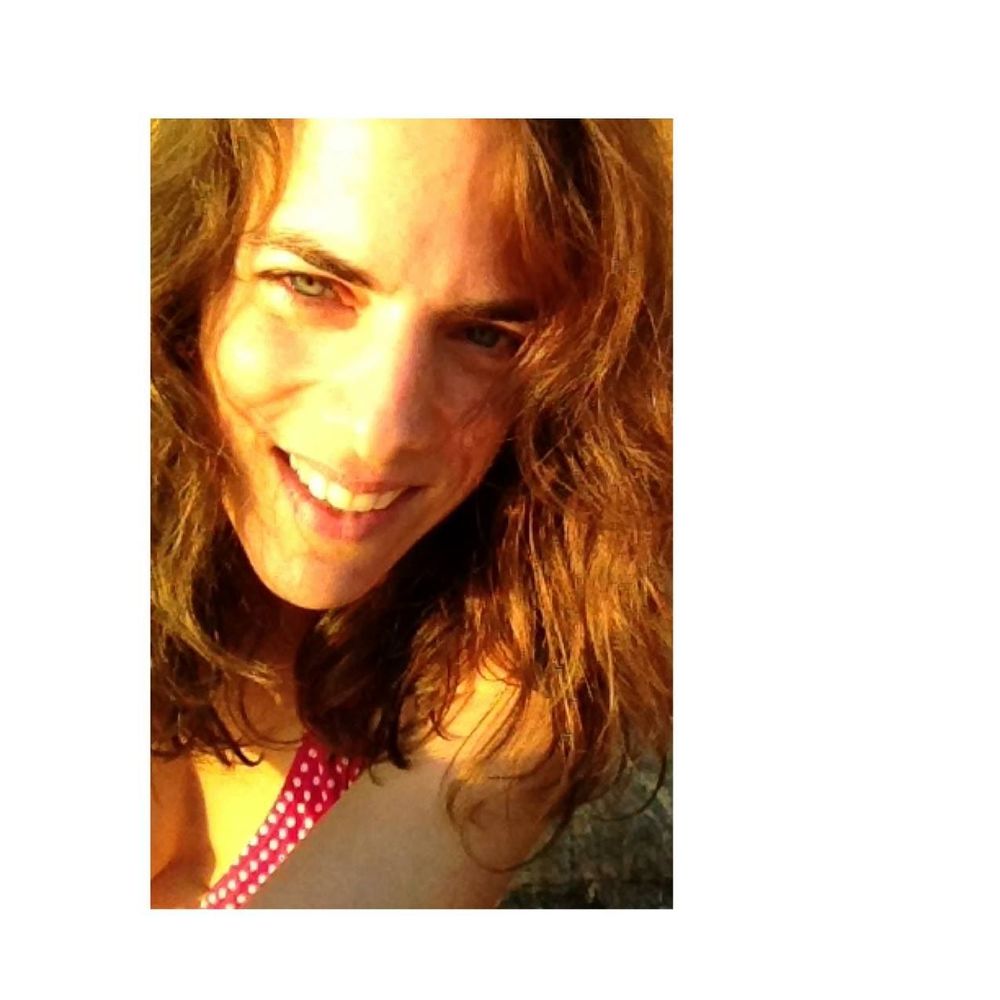 Meet your Posher, Simone